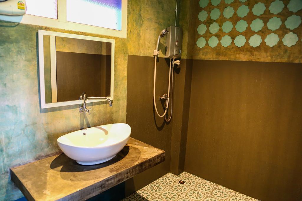 Sundara Guesthouse Нан Экстерьер фото